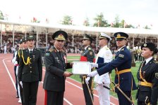 Azərbaycan müdafiə naziri Türkiyədə hərbi məktəblərin buraxılış mərasimlərində iştirak edib (FOTO)