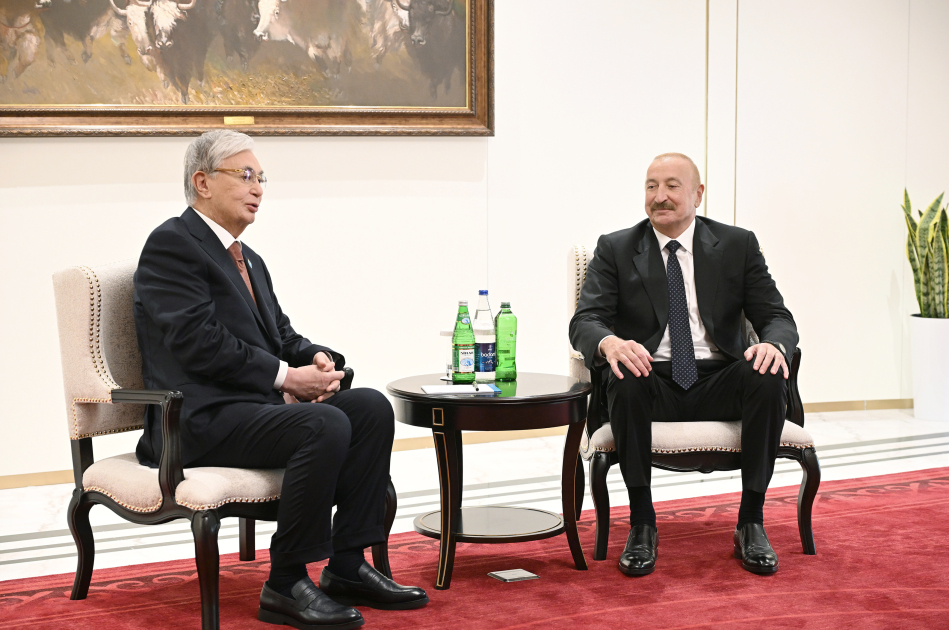 Prezident İlham Əliyevin Bişkekdə Qazaxıstan Prezidenti ilə görüşü keçirilib (FOTO)