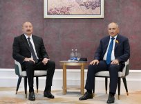 Prezident İlham Əliyevin Bişkekdə Ermənistanın Baş naziri ilə görüşü keçirilir (FOTO)