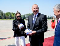 Prezident İlham Əliyev Qırğızıstana işgüzar səfərə gəlib (FOTO)