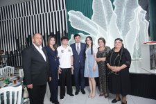 Elnur Rzayev şəhid Mayis Səmədovun qardaşı qızının toy mərasimində iştirak edib