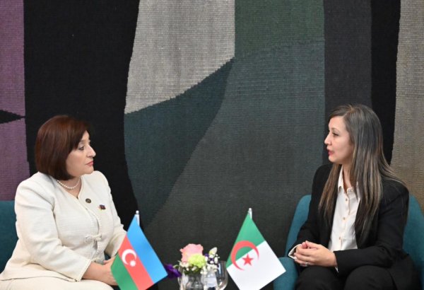 Sahibə Qafarova Əlcəzair Milli Xalq Assambleyasının sədri ilə görüşüb