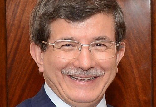 Türkiyədə Əhməd Davudoğlu barəsində araşdırma başlanılıb