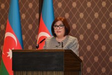 Sahibə Qafarova Cenevrədə yerləşən diplomatik korpus rəhbərləri və nümayəndələri ilə görüşdə çıxış edib (FOTO)