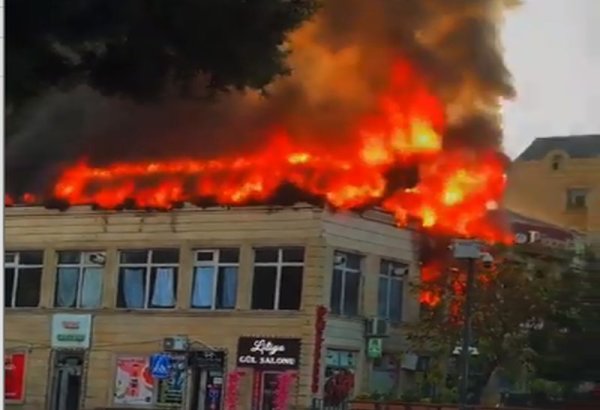 Xırdalanda güclü yanğın olub (FOTO/VİDEO)