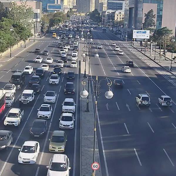 DİQQƏT: Bu yollarda tıxac var - SİYAHI (FOTO)