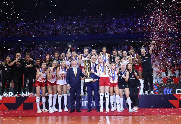 Türkiyənin qadınlardan ibarət voleybol millisi ardıcıl ikinci dəfə Avropa çempionu olub