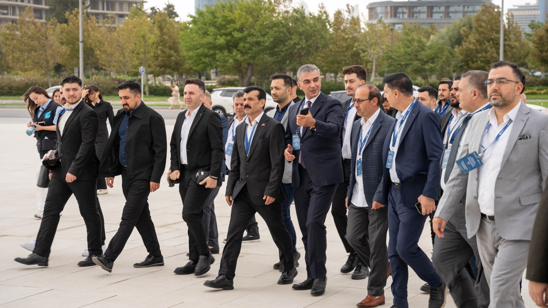 Türkiyə, Gürcüstan və İraqdan gələn din xadimləri Zəfər abidəsini ziyarət ediblər (FOTO)