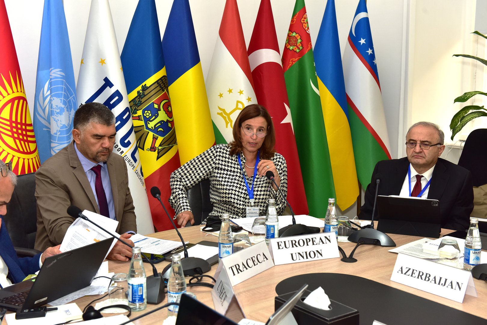 Transxəzər Rəqəmsal Dəhlizinin Metodologiya layihəsinə baxılıb (FOTO)