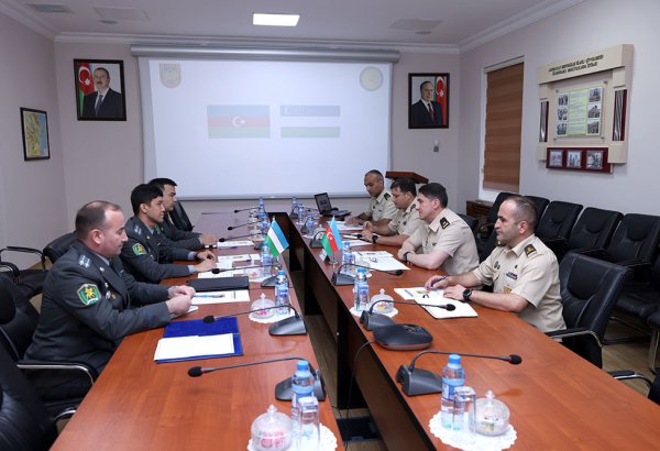 Azərbaycan-Özbəkistan arasında qərargah danışıqları keçirilib (FOTO)