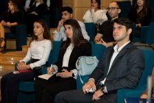 Dövlət satınalmalarında iştirak edən təchizatçı şirkətlər üçün təlim keçirilib (FOTO)