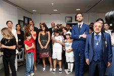Heydər Əliyev Fondunun vitse-prezidenti Leyla Əliyeva və Arzu Əliyeva Madriddə MAMA “Ana təbiət” beynəlxalq incəsənət sərgisinin açılışında iştirak ediblər (FOTO)