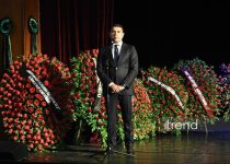 Bakı Aleksandr Şarovski ilə vidalaşır – Görkəmli Ustad və Şəxsiyyətə son alqışlar (FOTO)