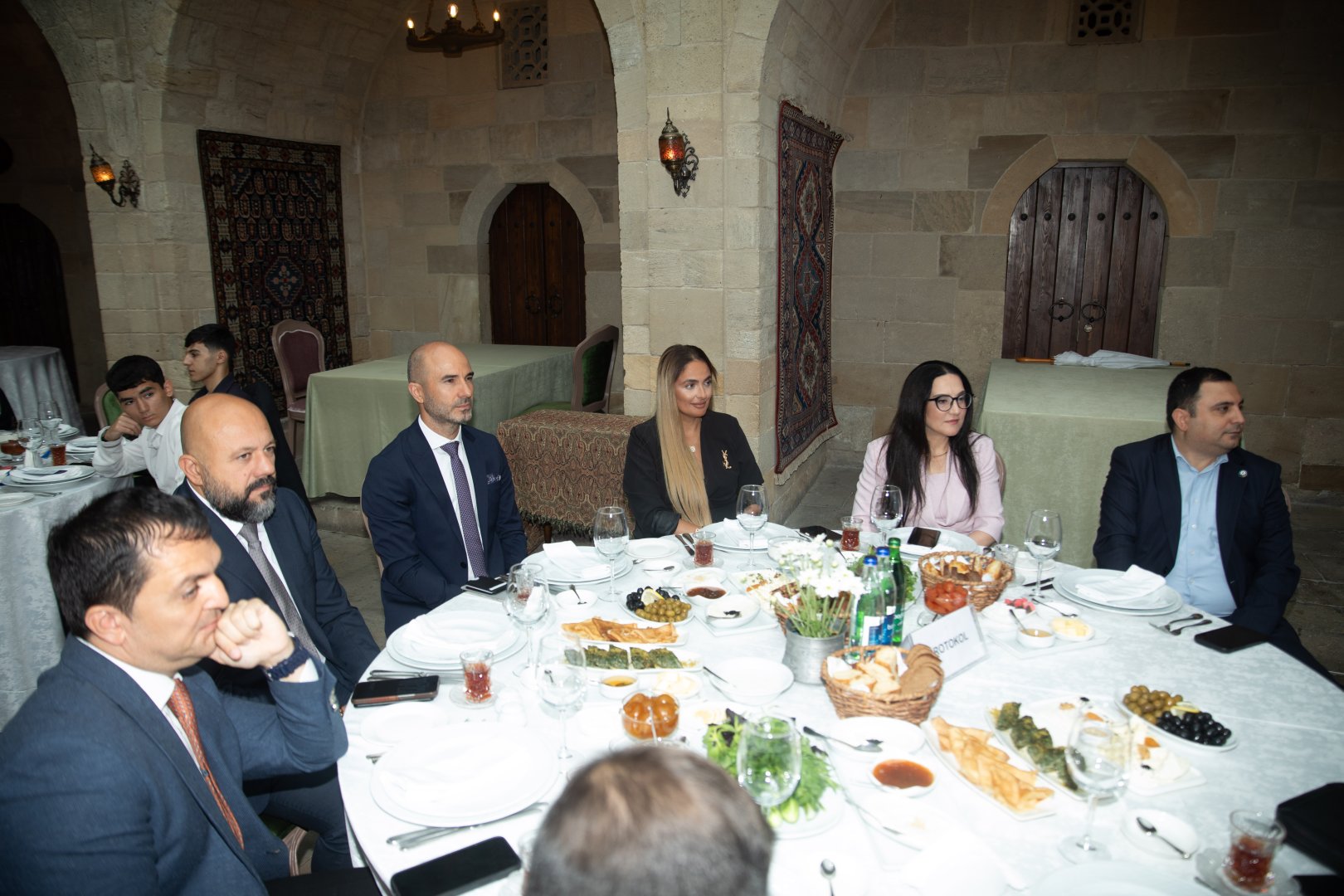 “Əmanətə Sədaqət” layihəsi çərçivəsində şəhid övladları üçün Bilik Günü tədbiri keçirilib (FOTO/VİDEO)