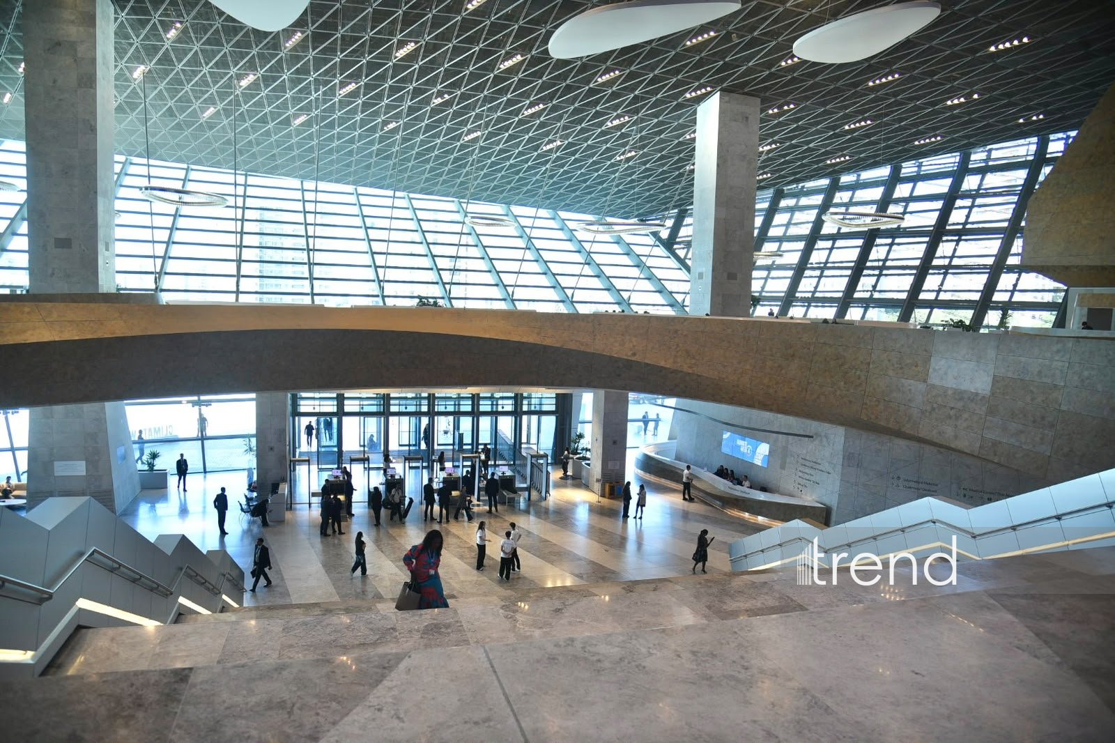 Bakıda Dördüncü İqlim Həftəsinin üçüncü günü keçirilir (FOTO)
