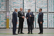 Prezident İlham Əliyev Qaradağ rayonunda kağız və gigiyenik məhsulların istehsalı müəssisəsinin açılışında iştirak edib (FOTO)