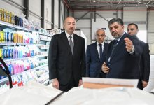 Prezident İlham Əliyev Qaradağ rayonunda kağız və gigiyenik məhsulların istehsalı müəssisəsinin açılışında iştirak edib (FOTO)