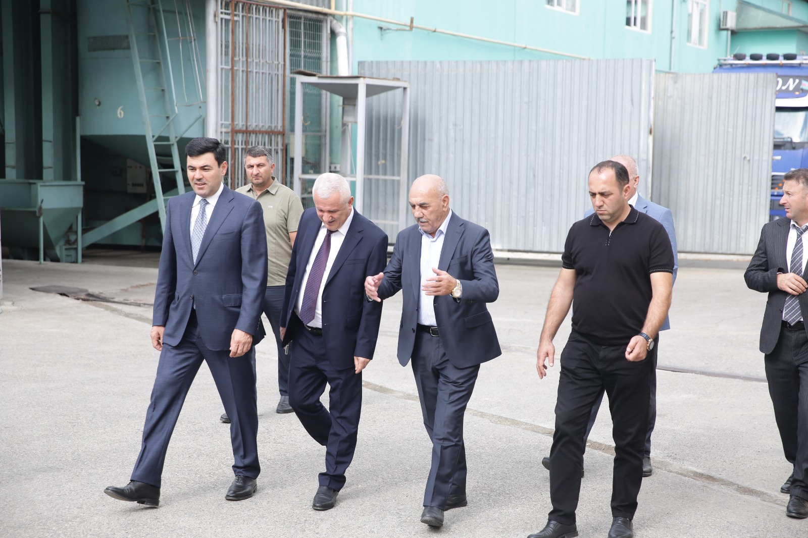 Xaçmaz rayonunda yeni soyuducu anbar və çeşidləmə sexi inşa olunacaq (FOTO)