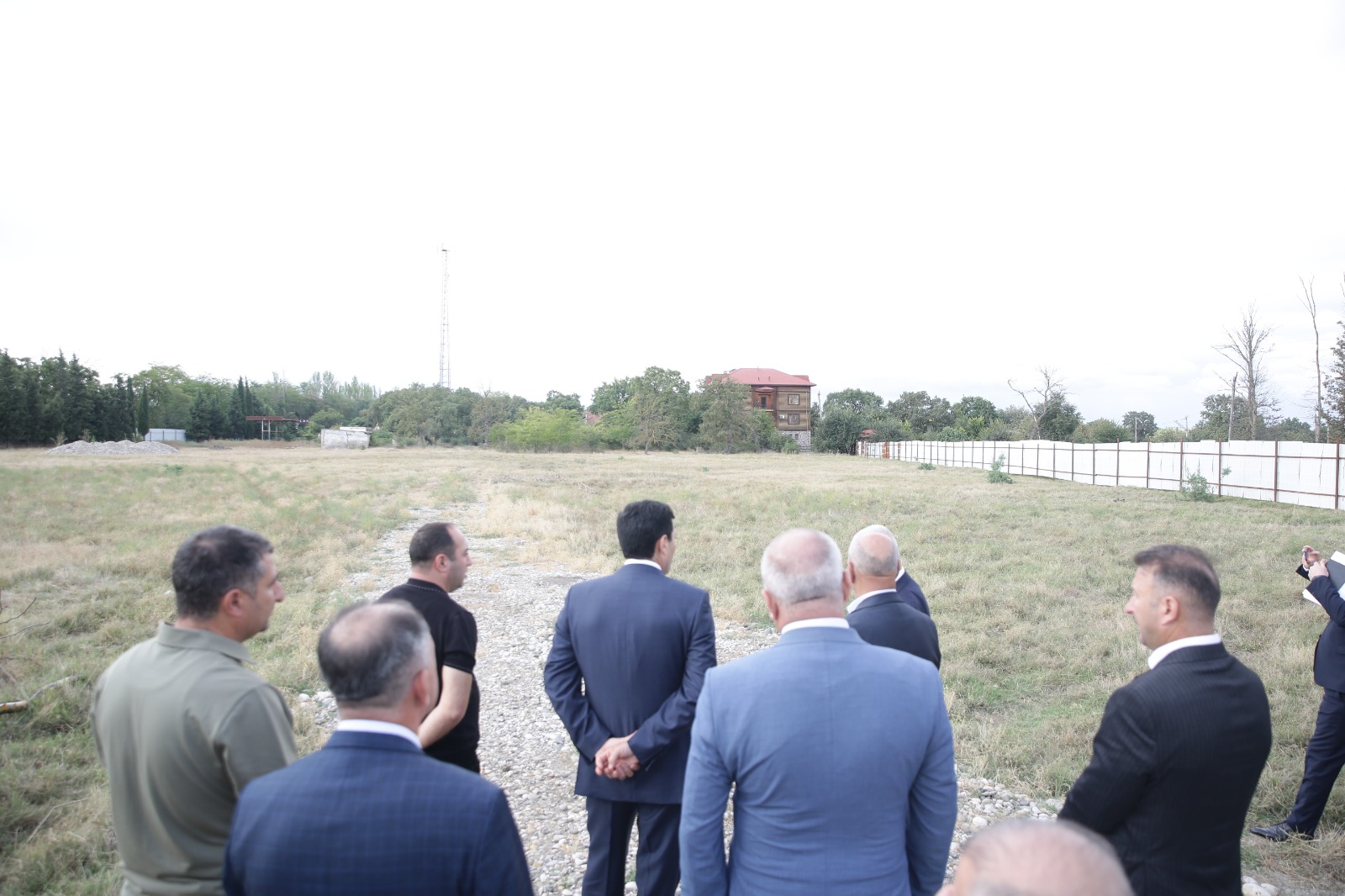 Xaçmaz rayonunda yeni soyuducu anbar və çeşidləmə sexi inşa olunacaq (FOTO)
