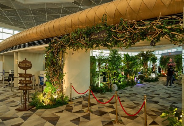 Bakı aeroportunda sərnişinlər üçün yeni əyləncə və istirahət zonası açılıb (FOTO)