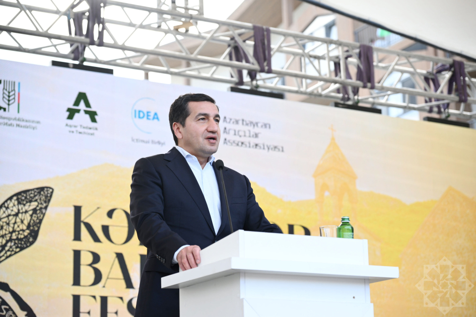 Kəlbəcərdə növbəti Bal Festivalı keçirilib (FOTO)