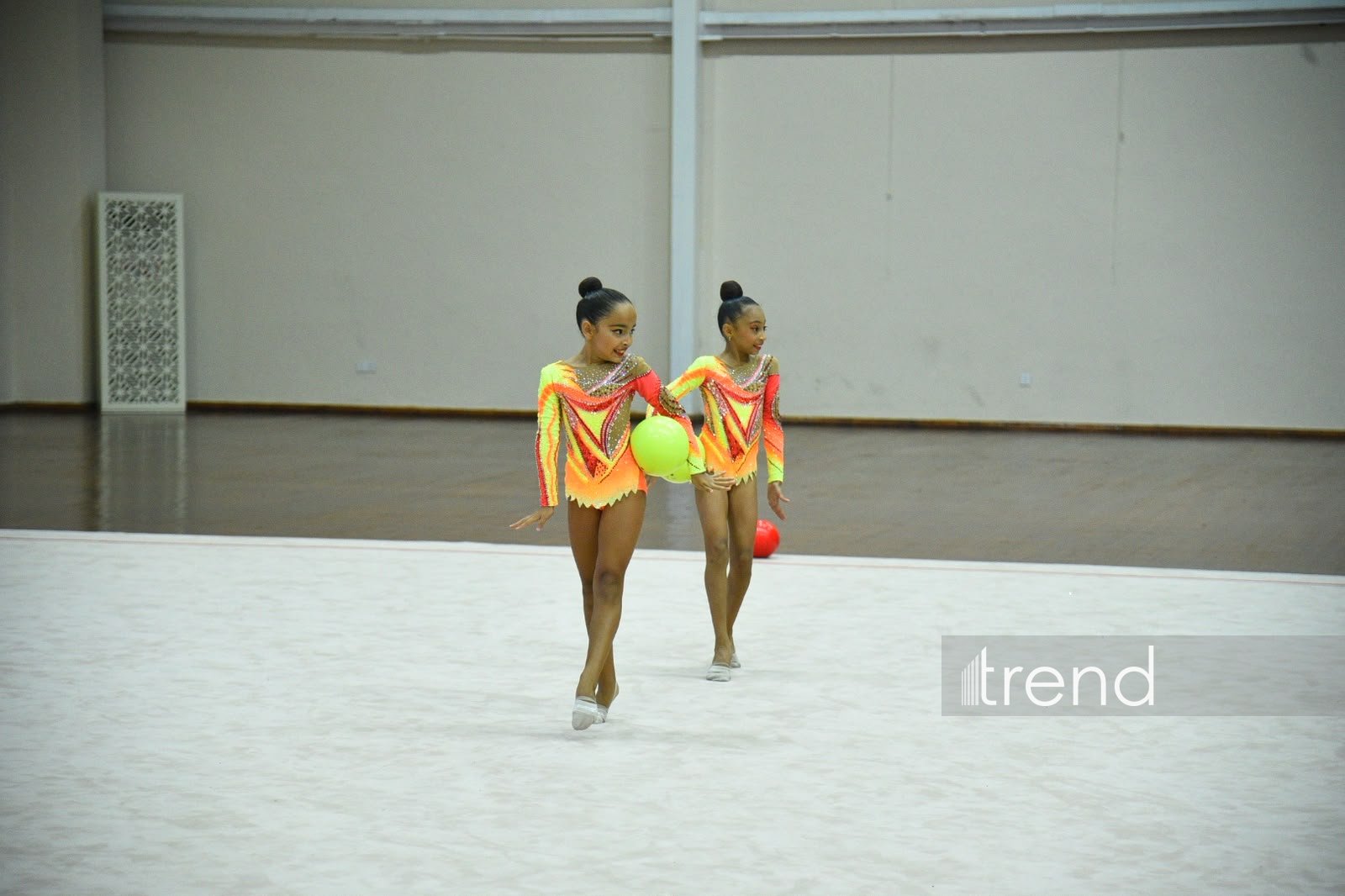 Bədii gimnastların zəriflik şousu başa çatdı (FOTO)