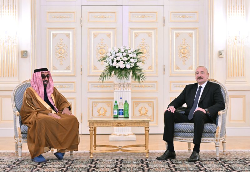 Prezident İlham Əliyev Birləşmiş Ərəb Əmirliklərinin milli təhlükəsizlik müşavirini qəbul edib (FOTO)