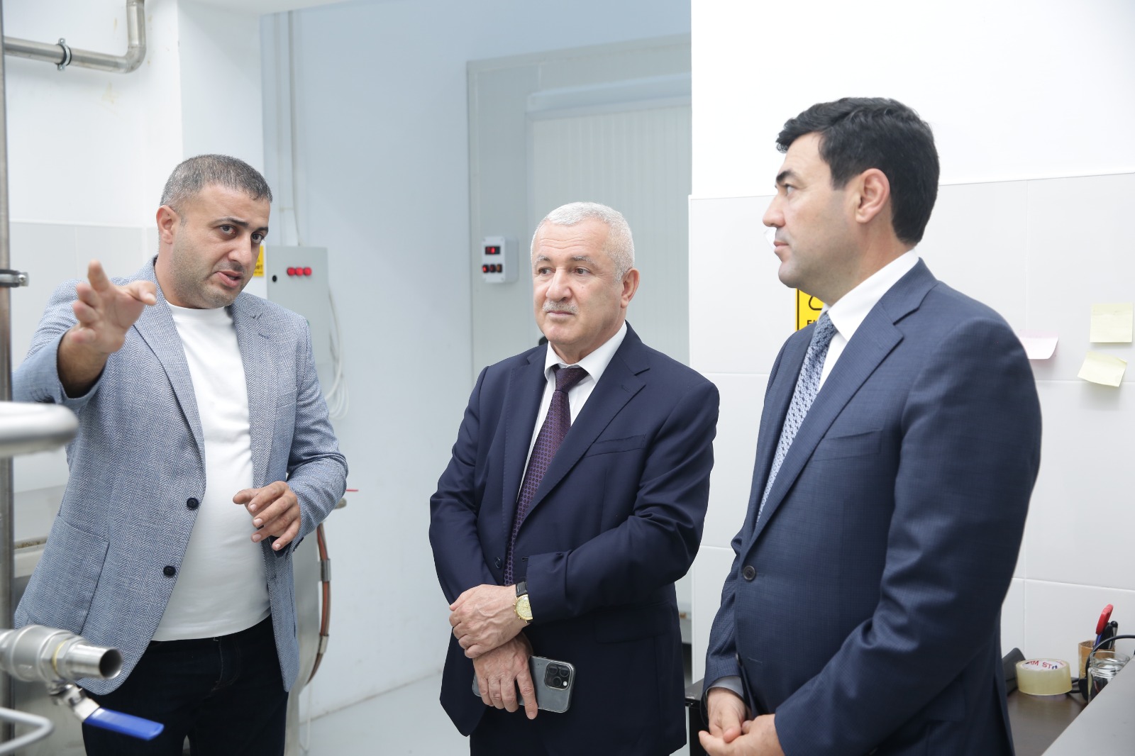 Xaçmaz rayonunda arıçılıq və bal emalı sahəsinin inkişafı diqqət mərkəzindədir (FOTO)