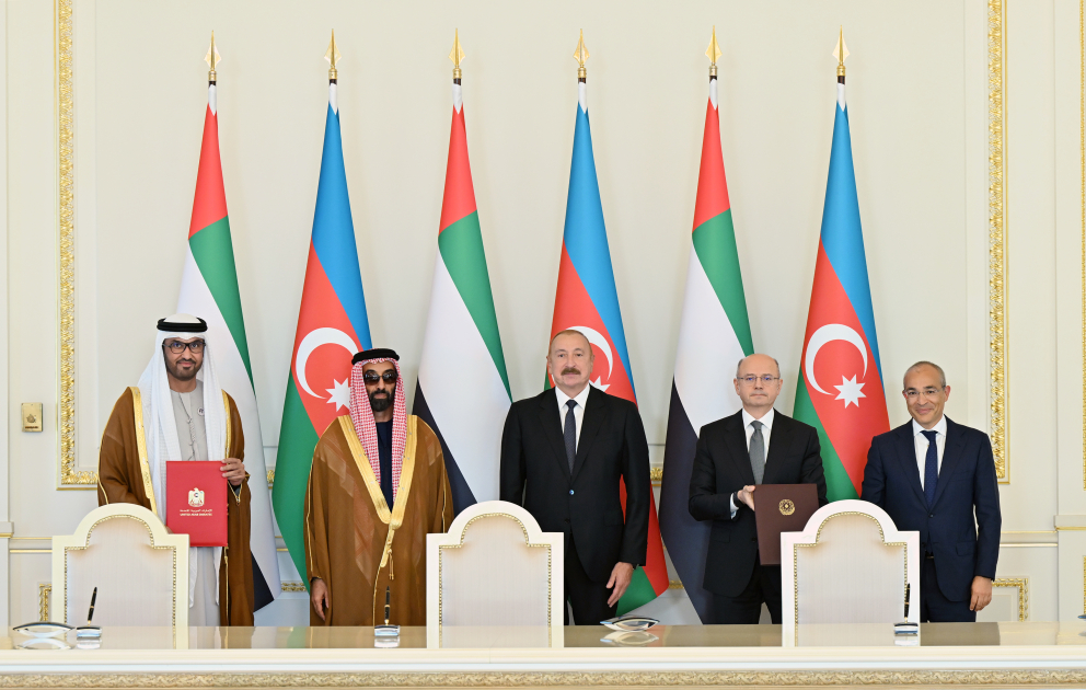 Prezident İlham Əliyev Birləşmiş Ərəb Əmirliklərinin milli təhlükəsizlik müşavirini qəbul edib (FOTO)