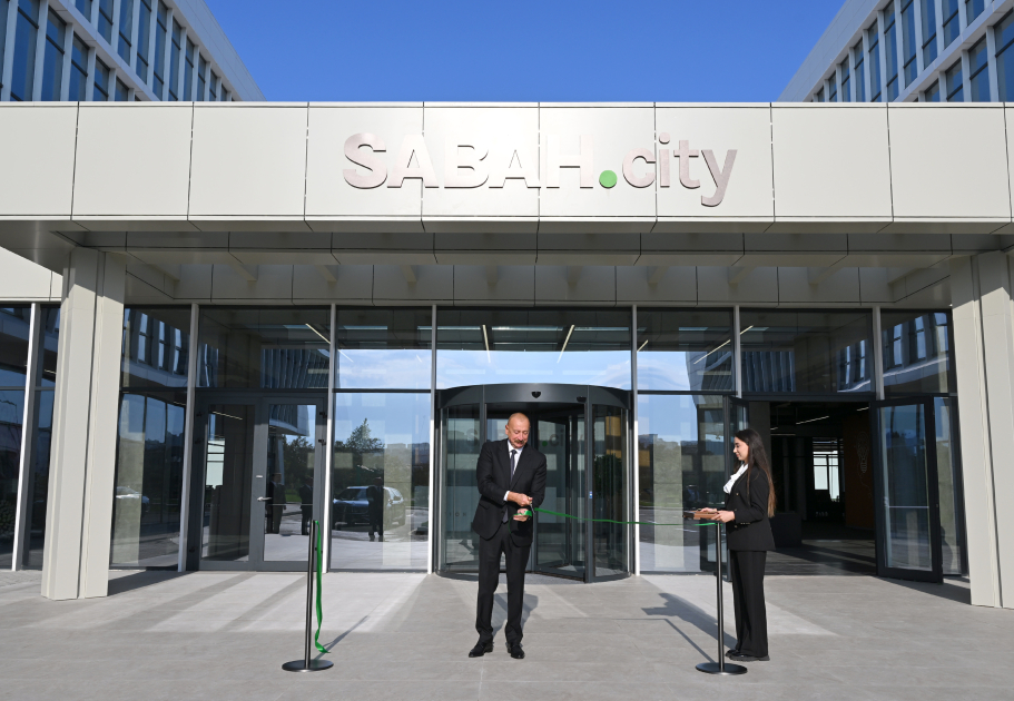 Prezident İlham Əliyev “SABAH.city” innovasiya şəhərciyinin birinci mərhələsinin açılışında iştirak edib (FOTO)