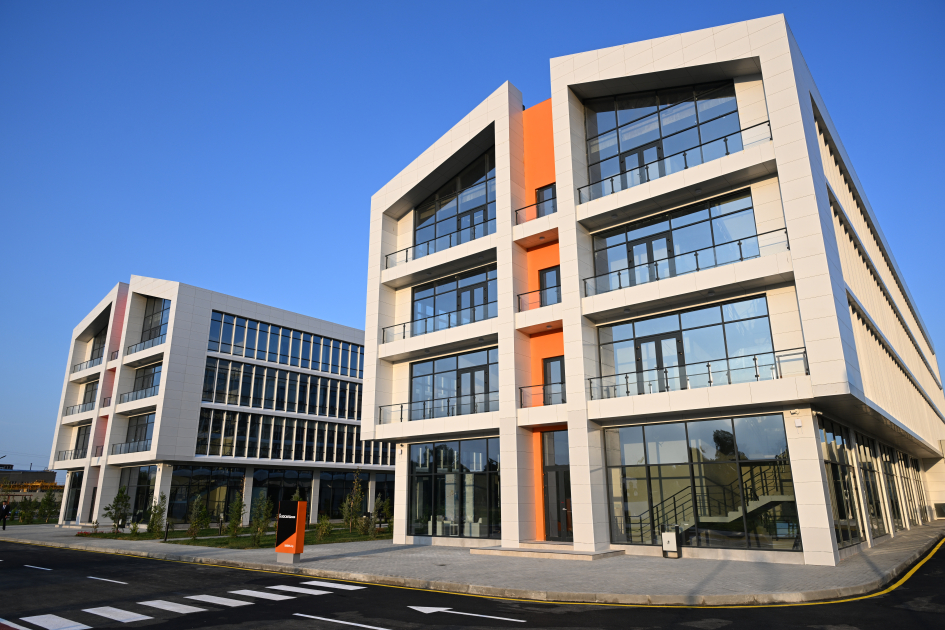 Prezident İlham Əliyev “SABAH.city” innovasiya şəhərciyinin birinci mərhələsinin açılışında iştirak edib (FOTO)