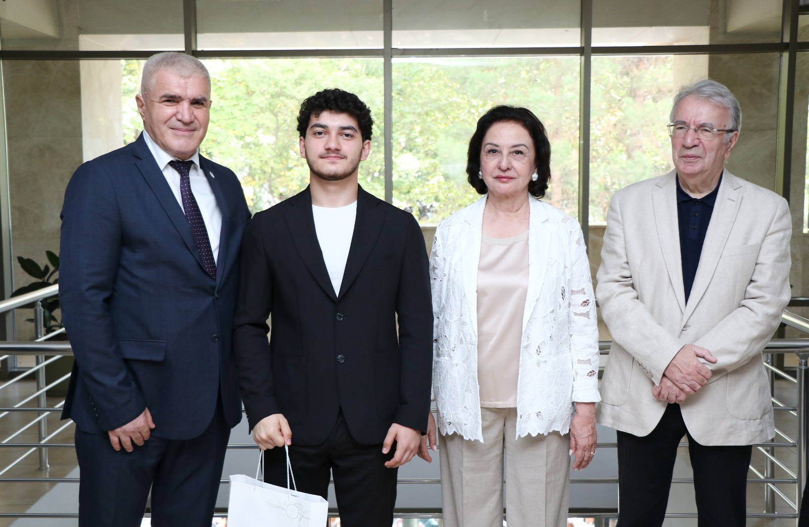 3500-dən çox tələbə AzMİU ailəsinə qoşuldu (FOTO)
