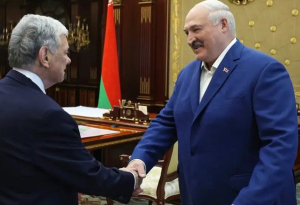 Trampın xüsusi nümayəndəsi Lukaşenko ilə görüşüb