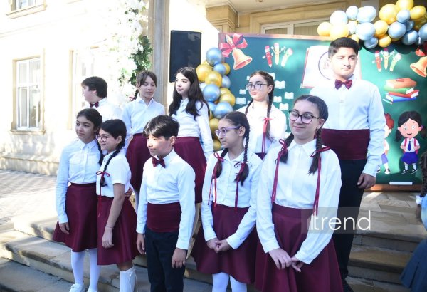 Geyimlə bağlı ümumi tələblər uşaqların diqqətini təhsilə yönəltməyə kömək edir - Əminə Məlikova
