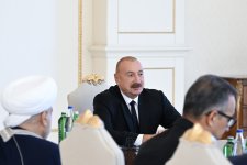 Prezident İlham Əliyev Bakıda keçirilən beynəlxalq konfransların iştirakçılarını qəbul edib (FOTO/VİDEO)