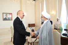 Prezident İlham Əliyev Bakıda keçirilən beynəlxalq konfransların iştirakçılarını qəbul edib (FOTO/VİDEO)