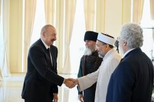 Prezident İlham Əliyev Bakıda keçirilən beynəlxalq konfransların iştirakçılarını qəbul edib (FOTO/VİDEO)