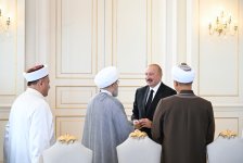 Prezident İlham Əliyev Bakıda keçirilən beynəlxalq konfransların iştirakçılarını qəbul edib (FOTO/VİDEO)