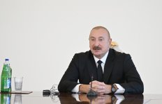 Prezident İlham Əliyev Bakıda keçirilən beynəlxalq konfransların iştirakçılarını qəbul edib (FOTO/VİDEO)