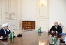 Prezident İlham Əliyev Bakıda keçirilən beynəlxalq konfransların iştirakçılarını qəbul edib (FOTO/VİDEO)