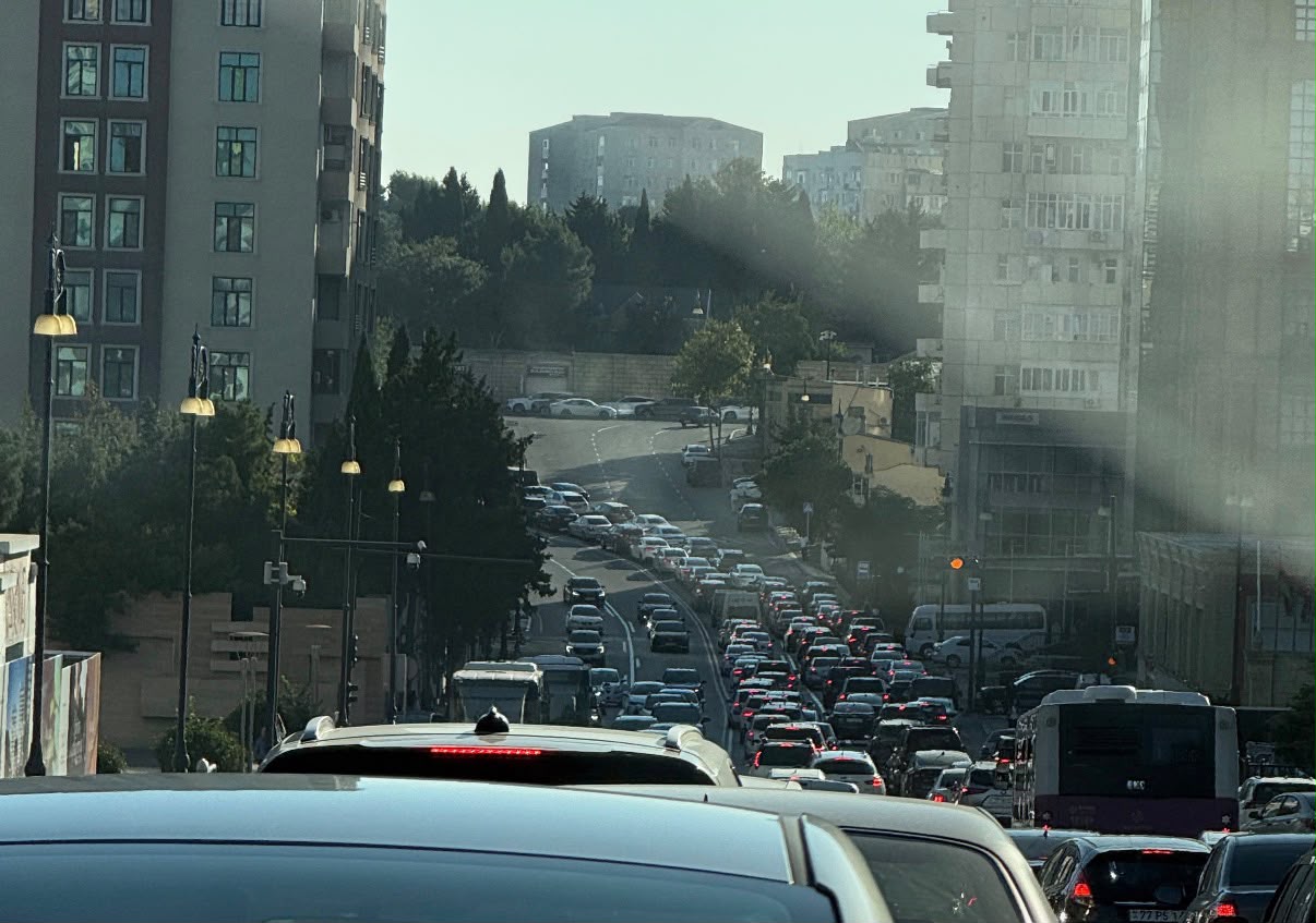 Paytaxtda Bilik Günü yollarda vəziyyət necədir? (FOTO/VİDEO)