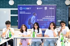 AZSET proqramının ilk tələbələri ilə görüş keçirilib