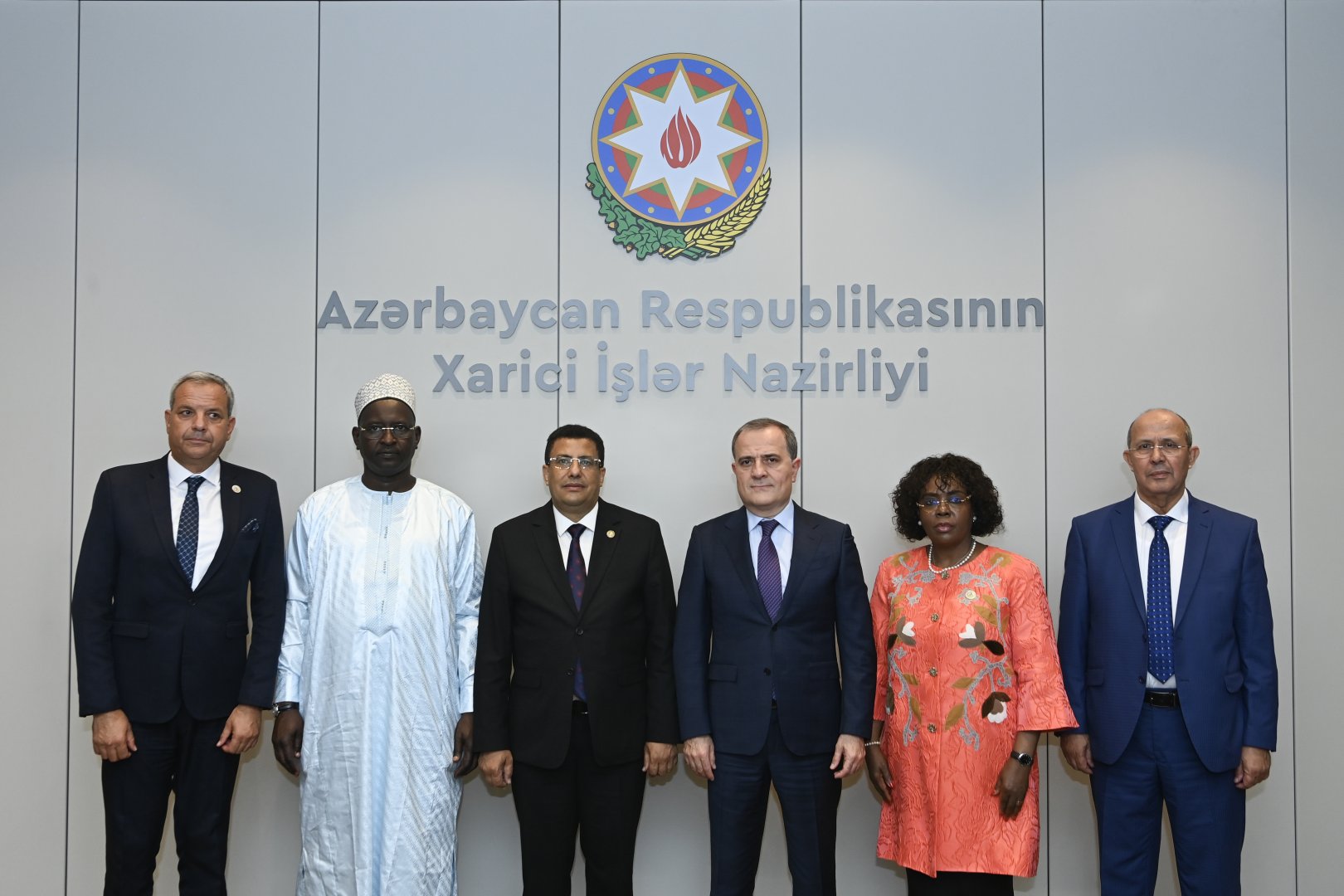 Ceyhun Bayramov Pan-Afrika Parlamentinin prezidenti ilə Azərbaycan-Afrika əlaqələrinin inkişafını müzakirə edib (FOTO)