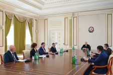Prezident İlham Əliyev TDT-yə üzv ölkələrin təhlükəsizlik üzrə rəhbər şəxslərini qəbul edib (FOTO)
