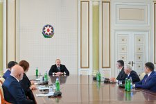 Prezident İlham Əliyev TDT-yə üzv ölkələrin təhlükəsizlik üzrə rəhbər şəxslərini qəbul edib (FOTO)