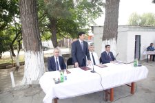 Xaçmaz Rayon İcra Hakimiyyətinin başçısı Elnur Rzayev Ağyazı Buduq kəndində sakinlərlə görüşüb (FOTO)