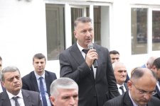 Xaçmaz Rayon İcra Hakimiyyətinin başçısı Elnur Rzayev Ağyazı Buduq kəndində sakinlərlə görüşüb (FOTO)