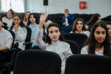 Lənkəranda qızlar üçün “Yango Azerbaijan” təhsil proqramına start verilib: Future Skills Academy - Lankaran (FOTO)