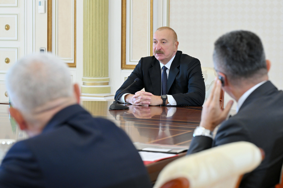 Prezident İlham Əliyev TDT-yə üzv ölkələrin təhlükəsizlik üzrə rəhbər şəxslərini qəbul edib (FOTO)