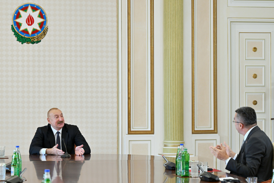 Prezident İlham Əliyev TDT-yə üzv ölkələrin təhlükəsizlik üzrə rəhbər şəxslərini qəbul edib (FOTO)